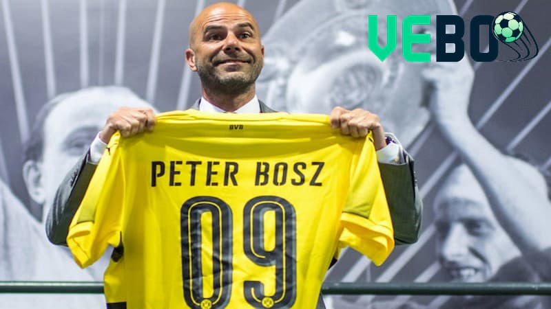 Peter Bosz không thể có được thành công cùng CLB Borussia Dortmund 